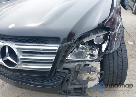 2009 Mercedes-Benz Gl 550 4Matic z USA, uszkodzony, nr VIN 4JGBF86E69A478600